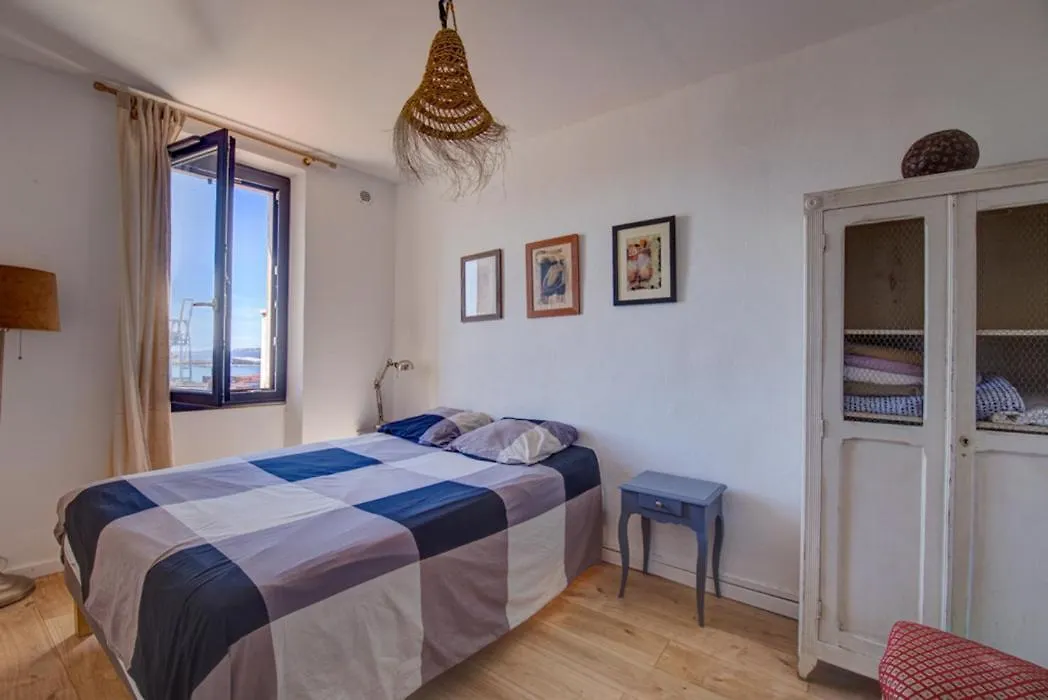 Maison Vue Mer, Marseille. Marseille